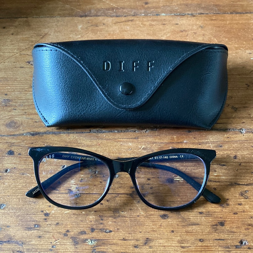 Diff blue light eyewear - black frame